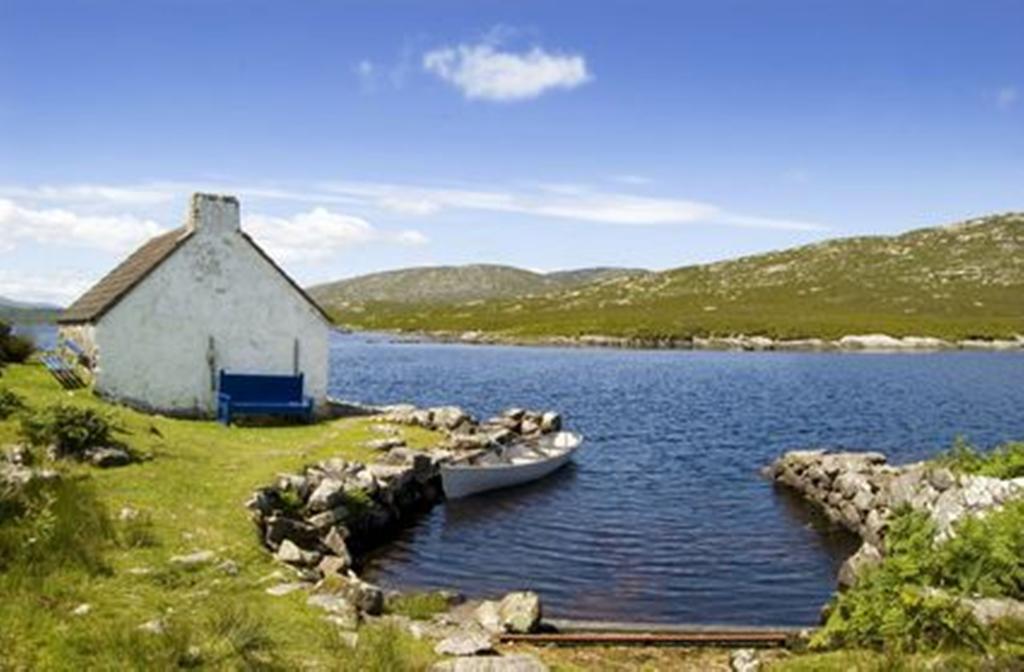 Atlantic Coast Hotel Clifden Exterior foto